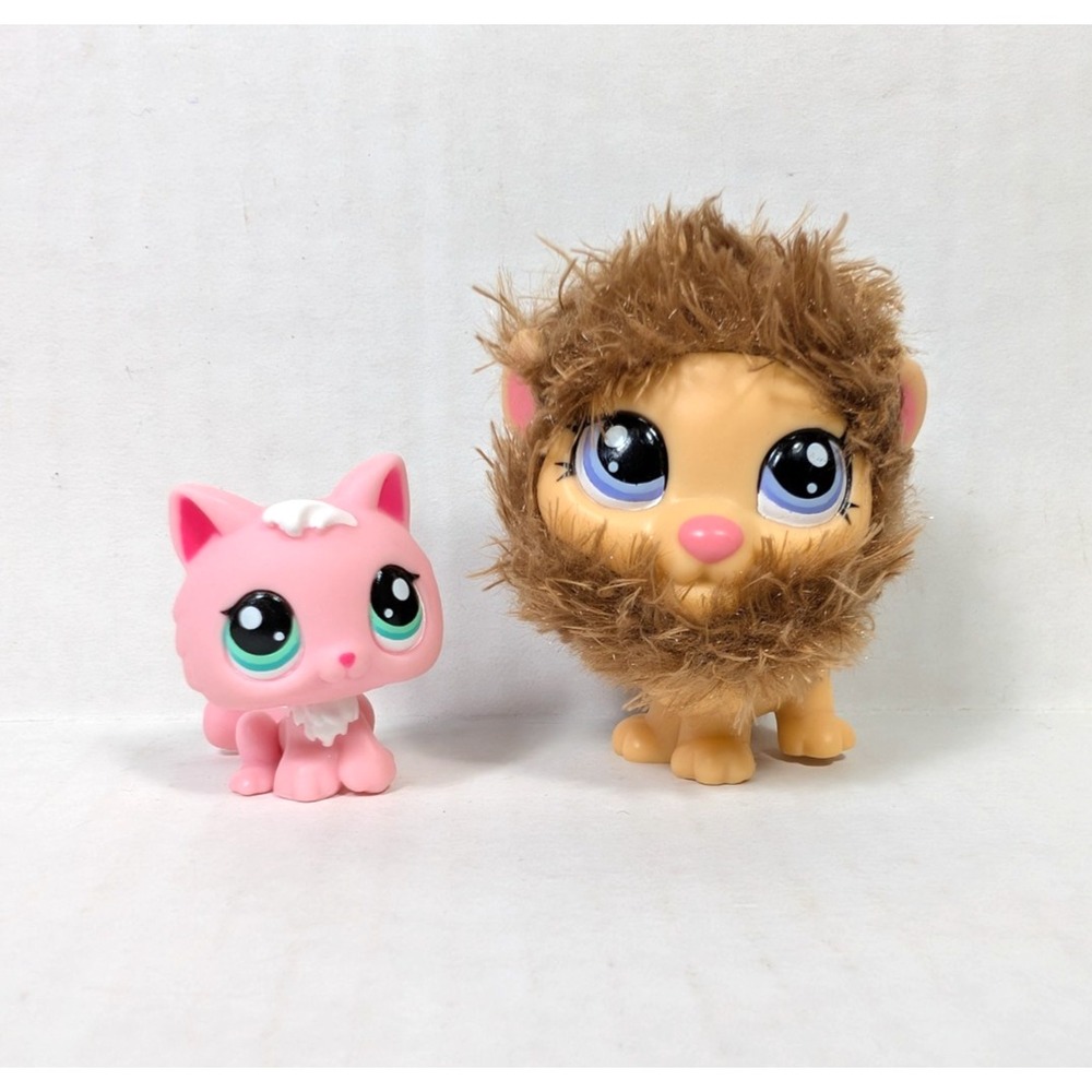 Authentic Littlest Pet Shop Cutest Pets Lion & Kitten Figure 2-Pack #2574 2575
